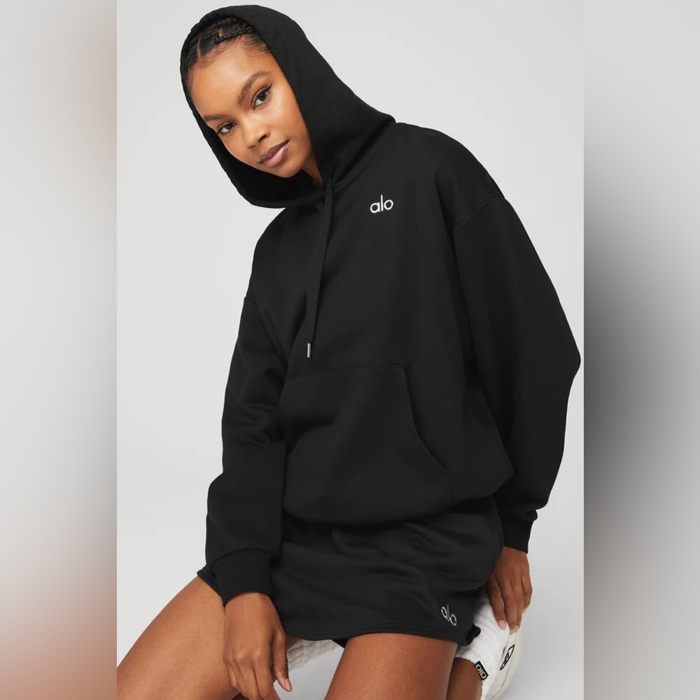 NWT Alo Yoga Accolade hoodie black